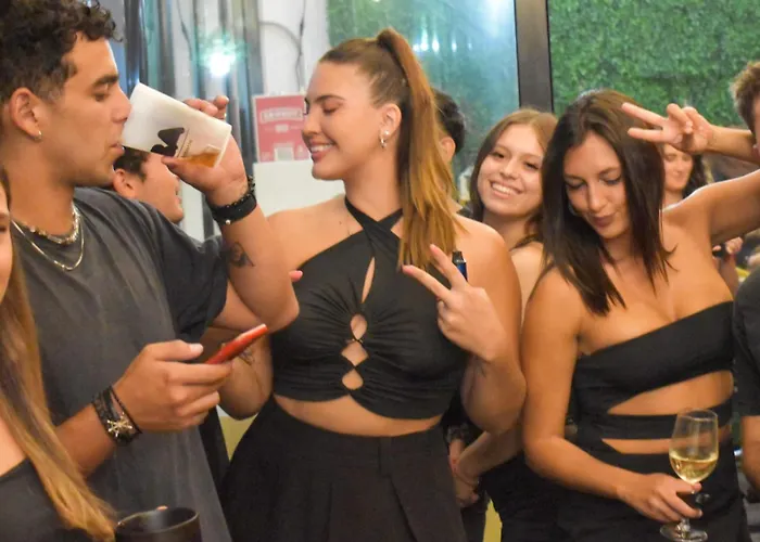 Tequila Sunrise Hostel Surfers Paradise