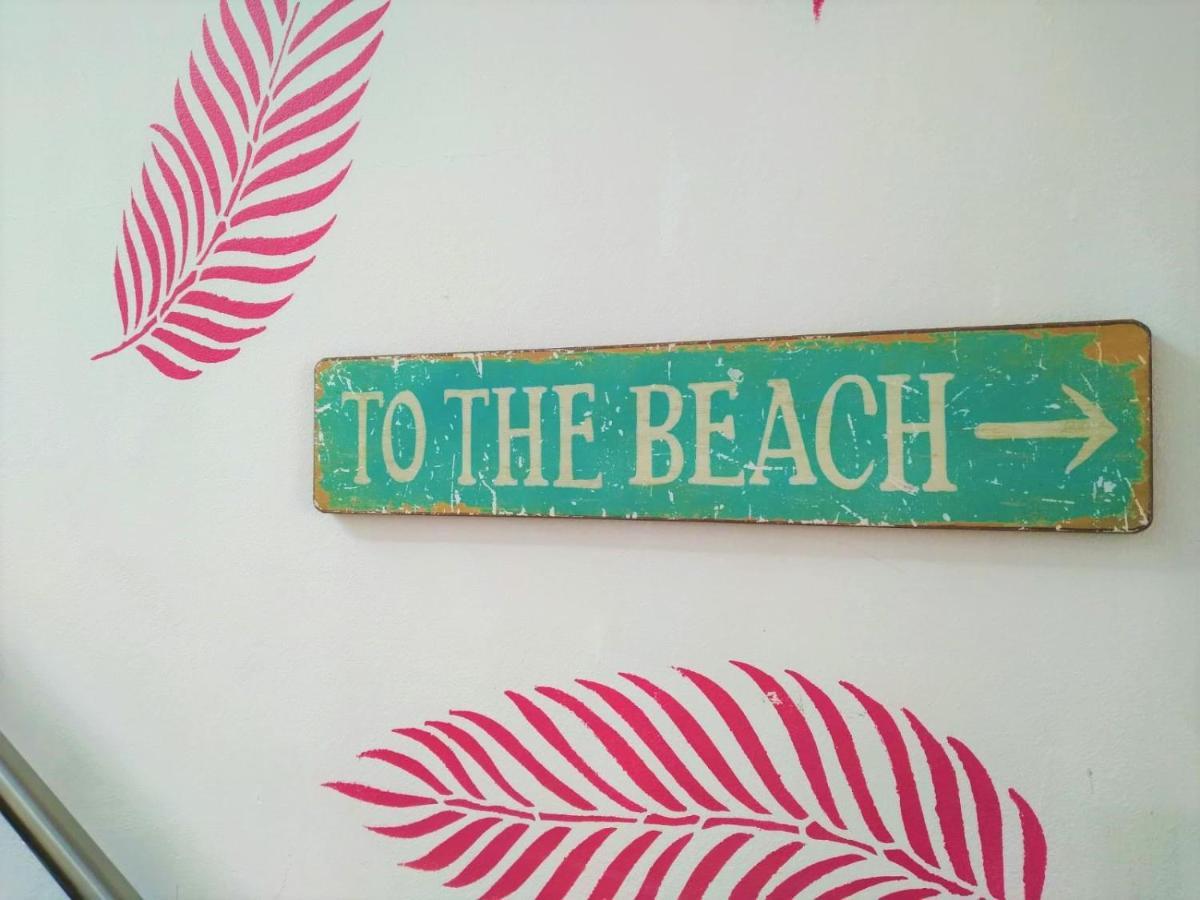 Tequila Sunrise Surfers Paradise Hostel