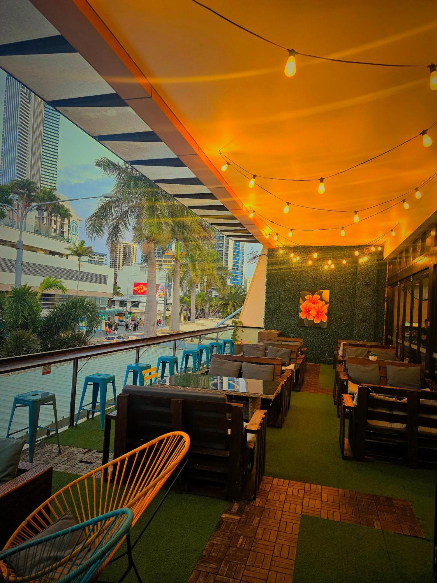 Tequila Sunrise Surfers Paradise Hostel